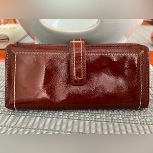 Vintage Glossy Brown Patent Leather Continental Wallet